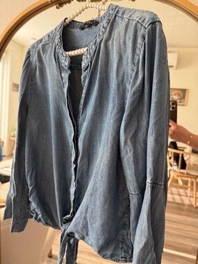 Velvet Heart Light Blue Denim Tie-Front Top